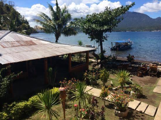 Two Fish Resort Lembeh Bitung Luaran gambar